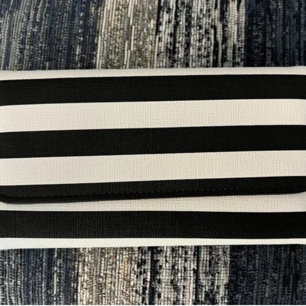 Kut from the Kloth Wallet